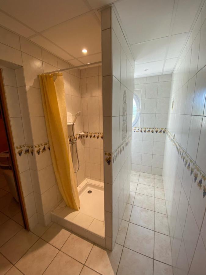 Bed and Breakfast Domaine Bacchus Reuil-sur-Marne Exteriér fotografie